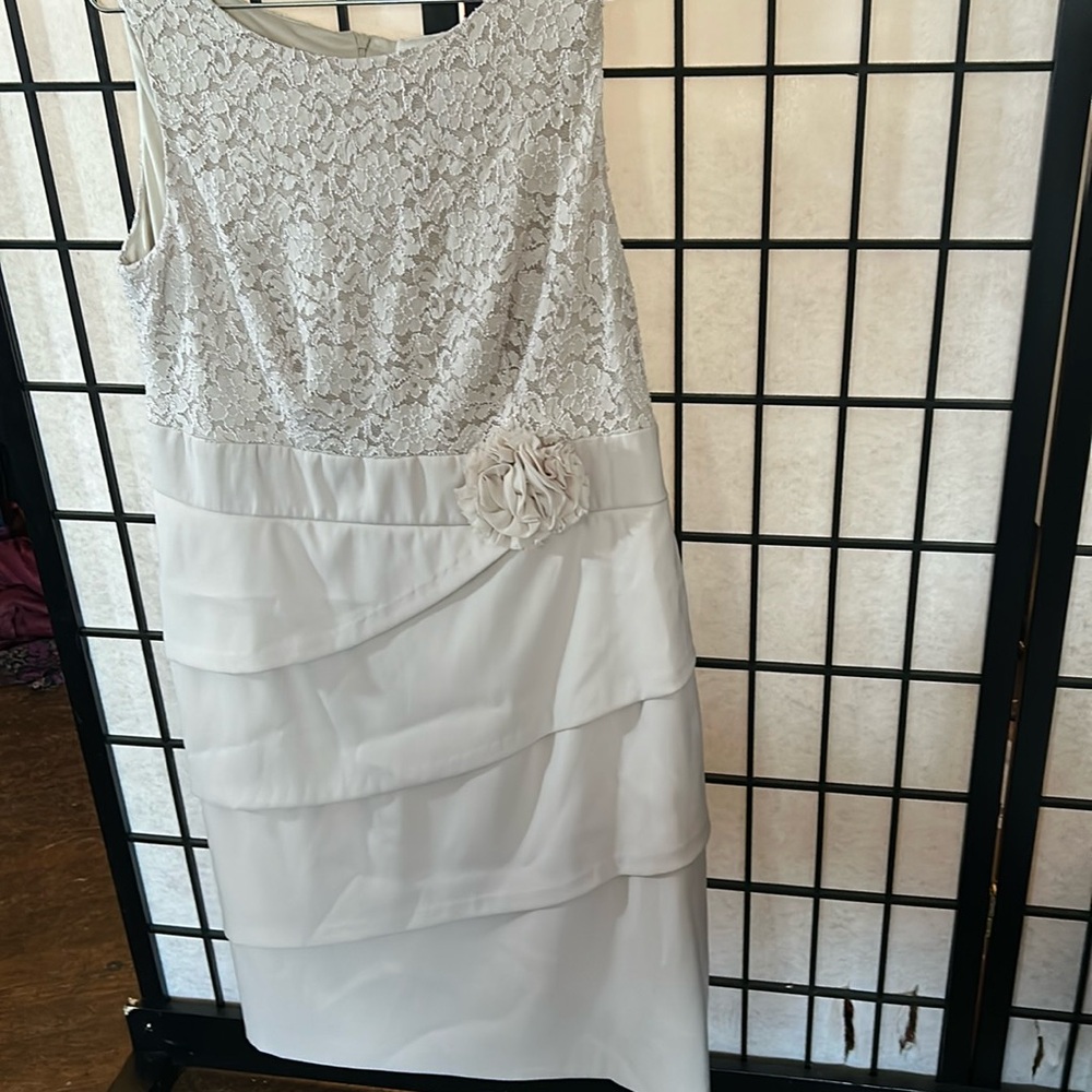 Dressbarn Collection Cream Colored Cocktail Dress. Size 14